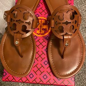 Tory Burch Miller flip flops, color vintage cachets leather, size 10